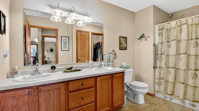 3313 Alf Court, Eau Claire, WI 54701