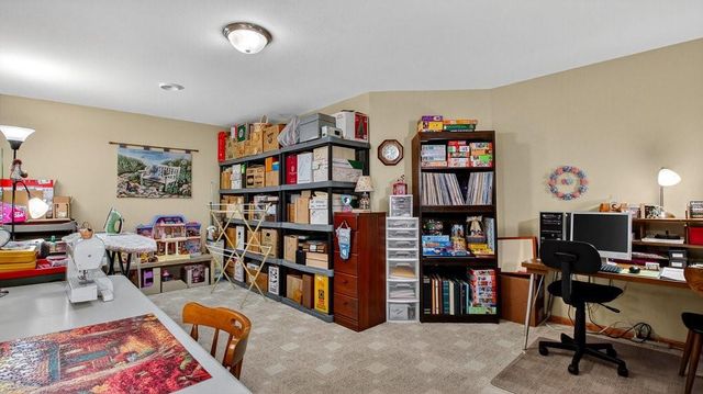 3313 Alf Court, Eau Claire, WI 54701