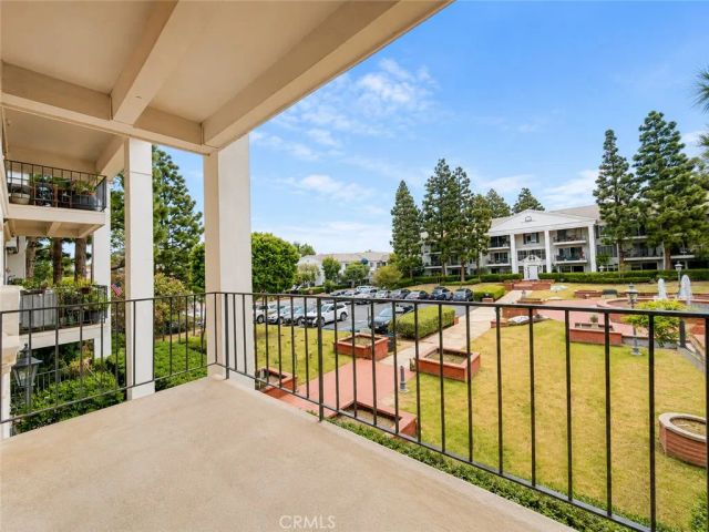 102 Scholz 243, Newport Beach, CA 92663