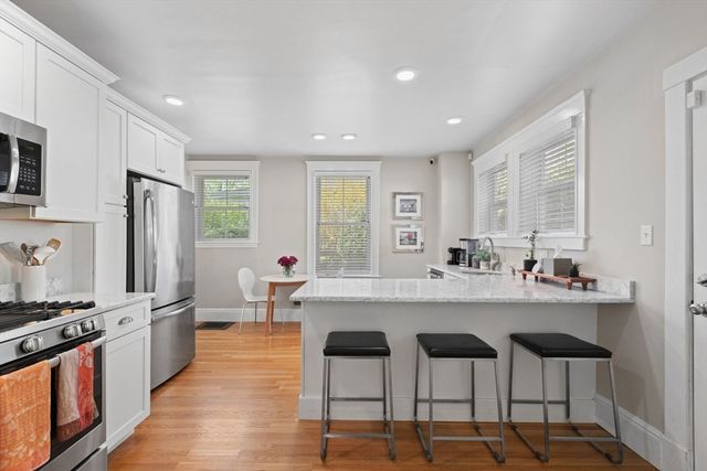 20 Wilbur St, Weymouth, MA 02190