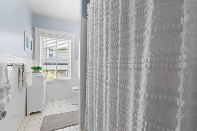 20 Wilbur St, Weymouth, MA 02190