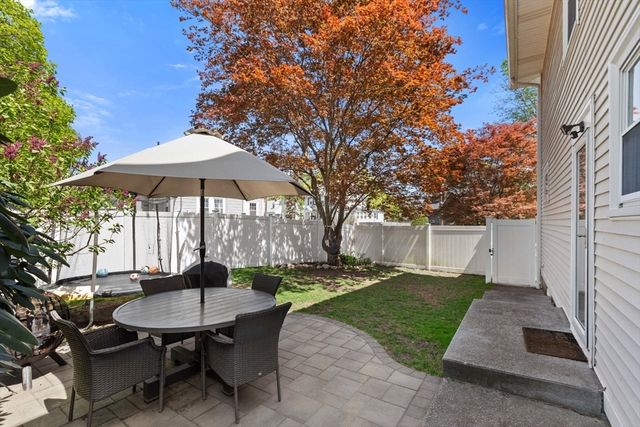 20 Wilbur St, Weymouth, MA 02190