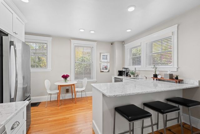 20 Wilbur St, Weymouth, MA 02190