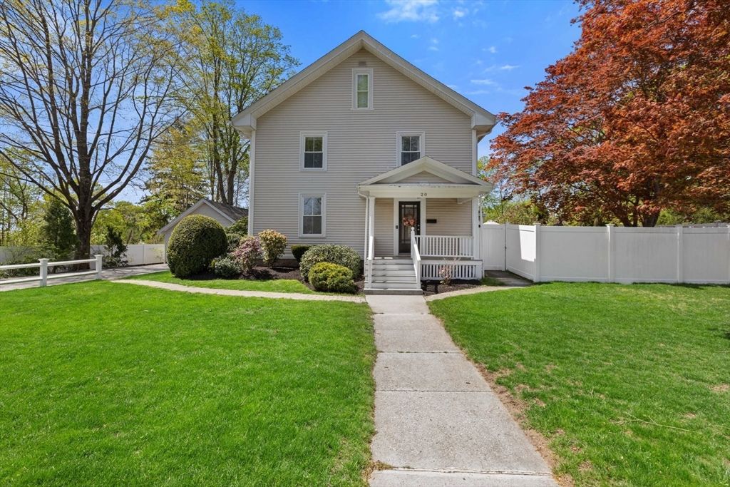 20 Wilbur St, Weymouth, MA 02190