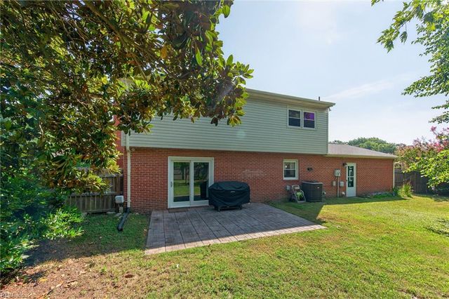 6 Harris Landing RD, Hampton, VA 23669