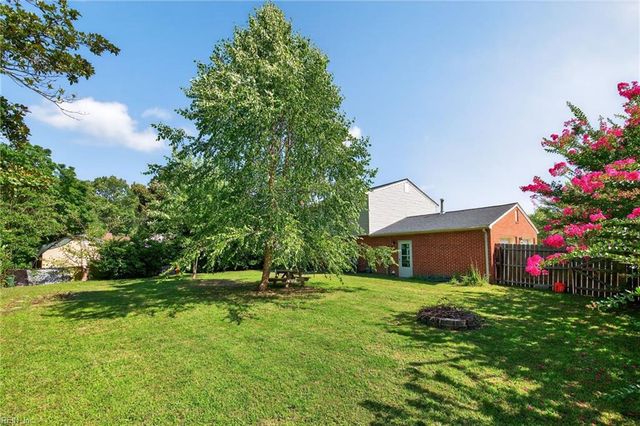 6 Harris Landing RD, Hampton, VA 23669