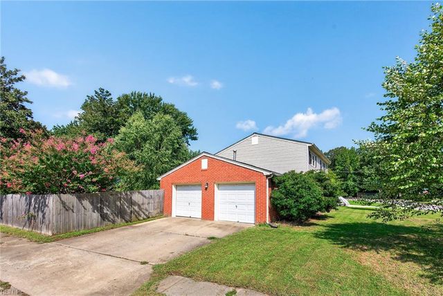 6 Harris Landing RD, Hampton, VA 23669