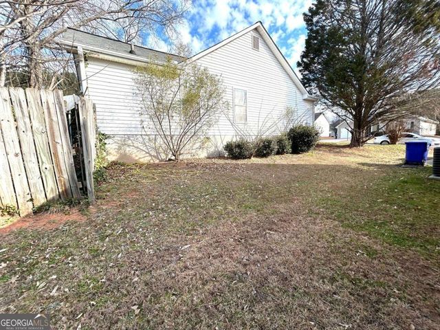 652 Windy Way, Stockbridge, GA 30281