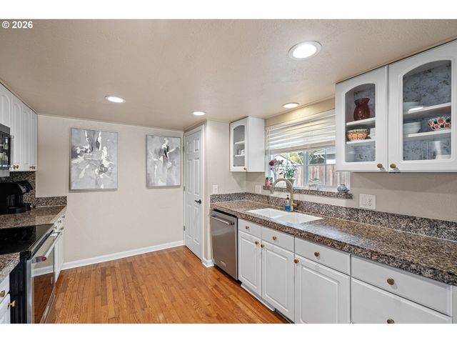 3643 OXBOW Way, Eugene, OR 97401