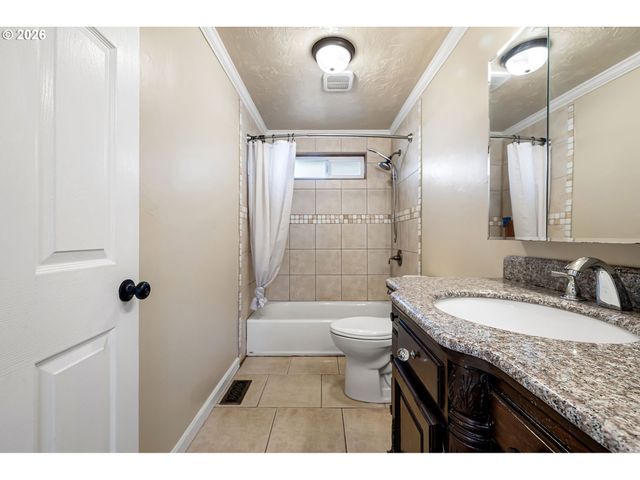 3643 OXBOW Way, Eugene, OR 97401