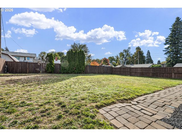 3643 OXBOW Way, Eugene, OR 97401
