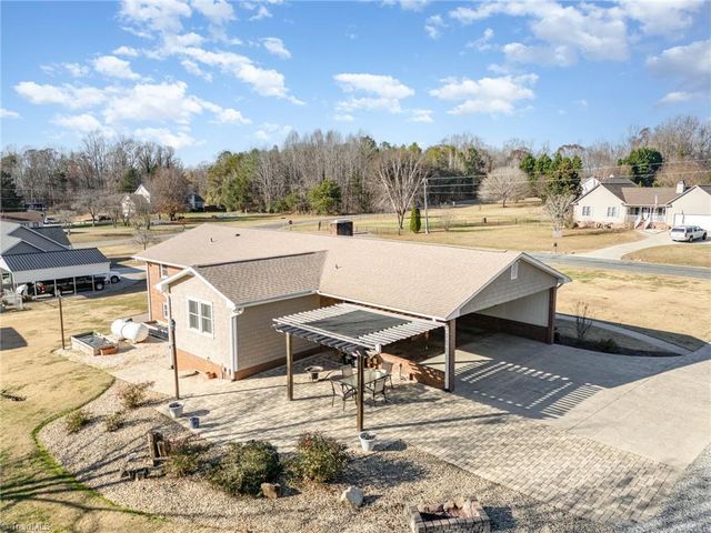 635 Bailey Road, Winston-salem, NC 27107