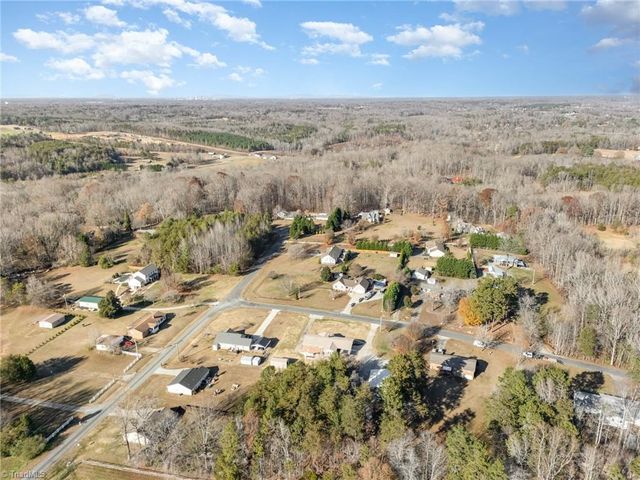 635 Bailey Road, Winston-salem, NC 27107