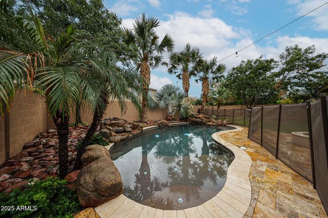 1157 W MESQUITE Street, Gilbert, AZ 85233