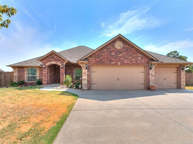 1670 Meadow Creek Circle, Newcastle, OK 73065