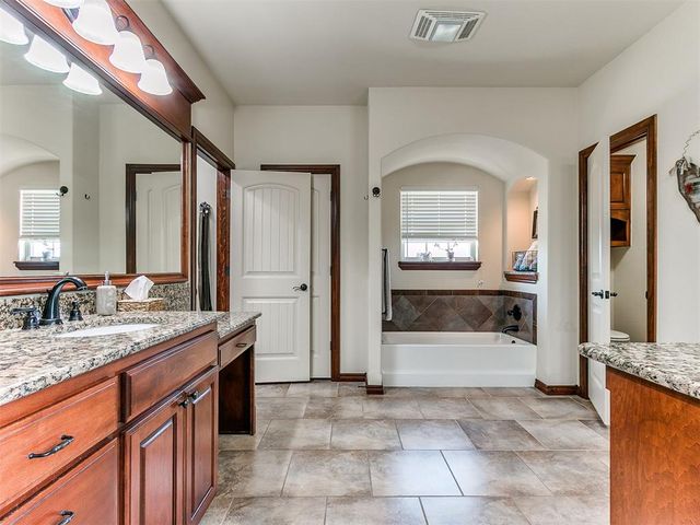 1670 Meadow Creek Circle, Newcastle, OK 73065