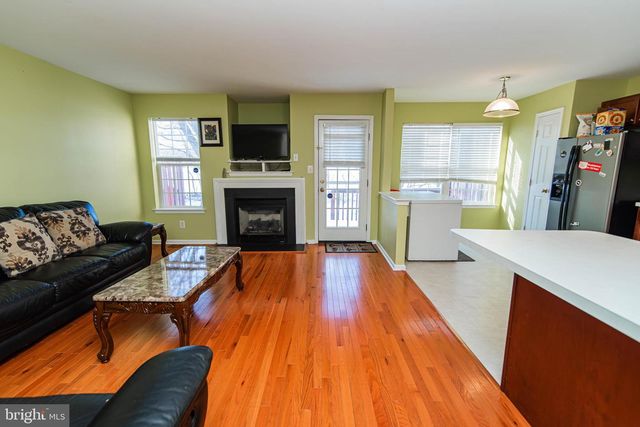 369 WHEATFIELD CIR, Hatfield, PA 19440