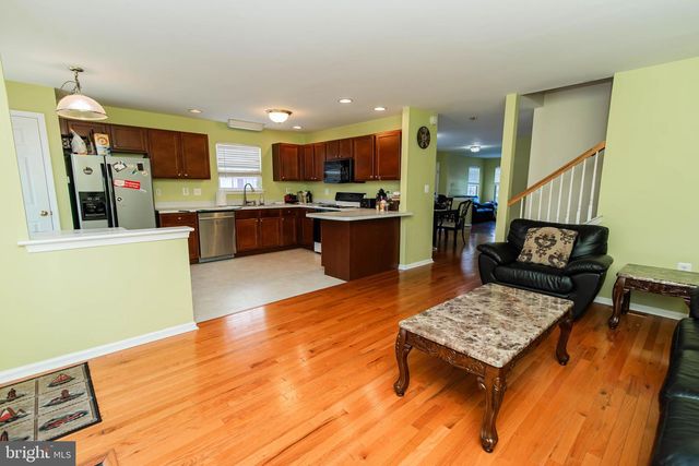 369 WHEATFIELD CIR, Hatfield, PA 19440