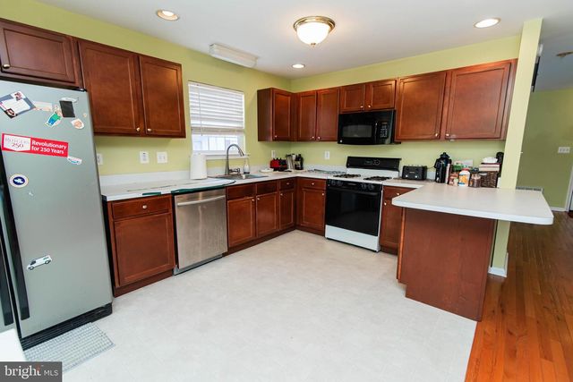 369 WHEATFIELD CIR, Hatfield, PA 19440