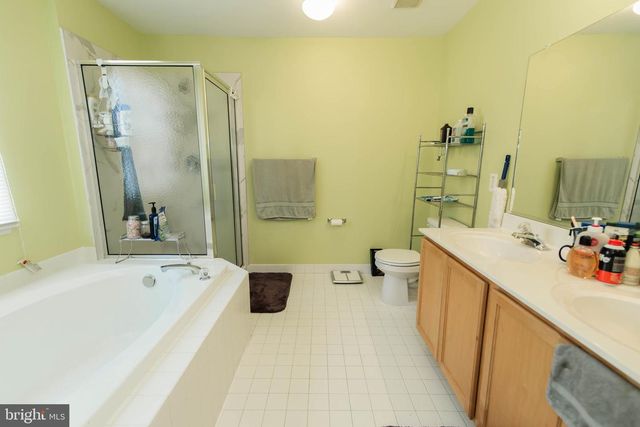 369 WHEATFIELD CIR, Hatfield, PA 19440