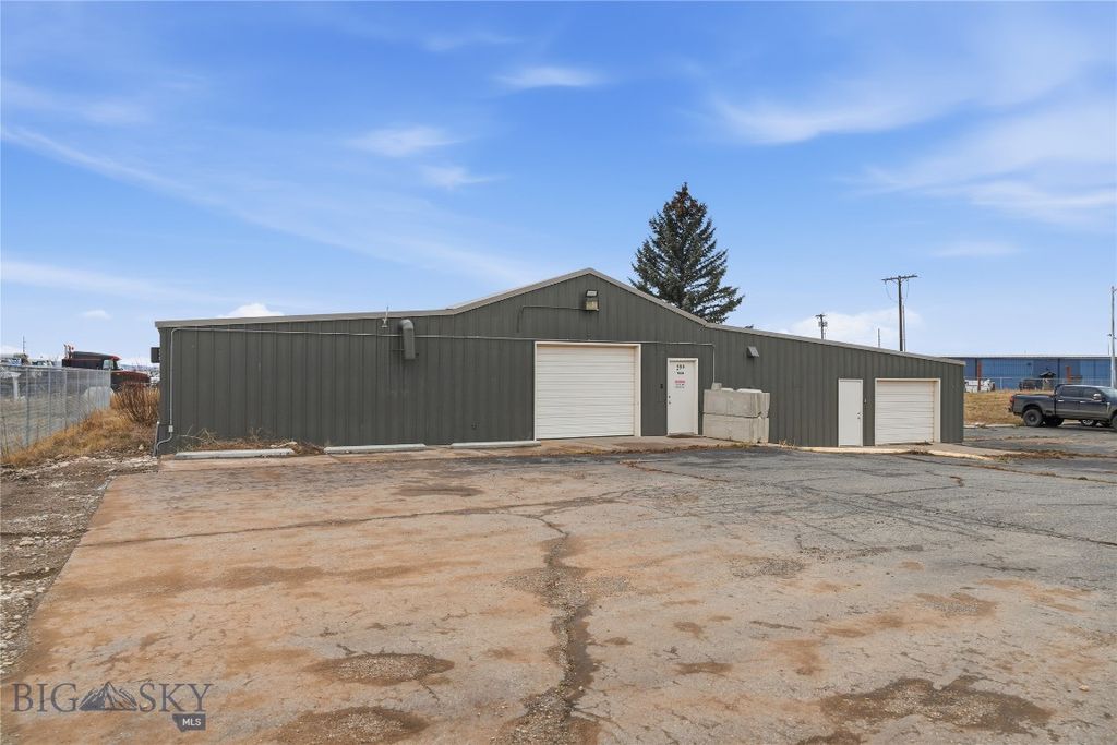 290 Arden Drive, Belgrade, MT 59714 photo 3
