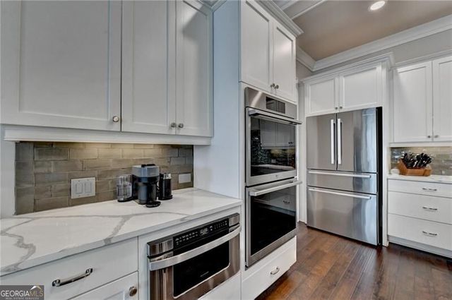 6070 Bellmoore Park Lane, Johns Creek, GA 30097