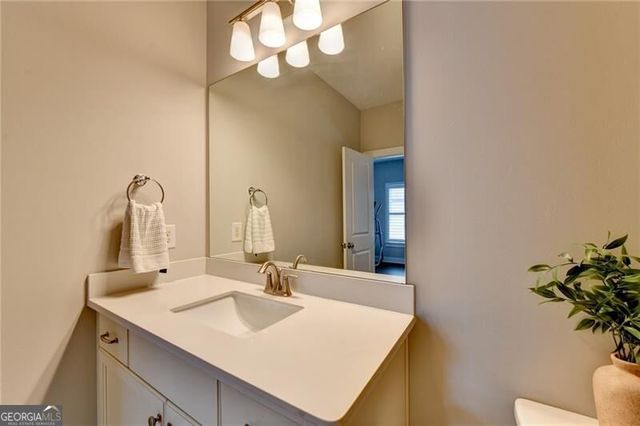 6070 Bellmoore Park Lane, Johns Creek, GA 30097