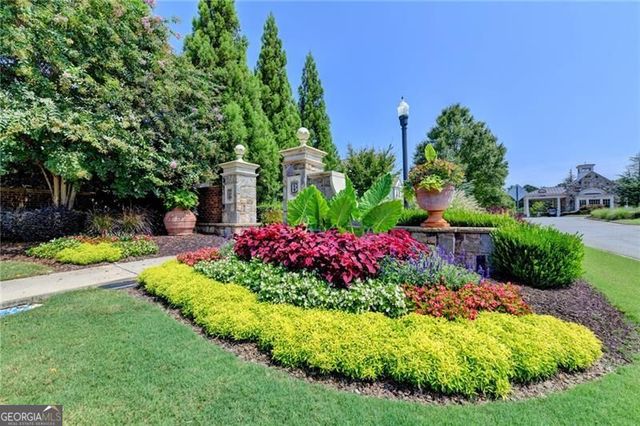 6070 Bellmoore Park Lane, Johns Creek, GA 30097