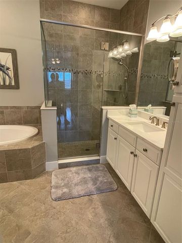 238 SAPPHIRE LAKE DRIVE 202, Bradenton, FL 34209
