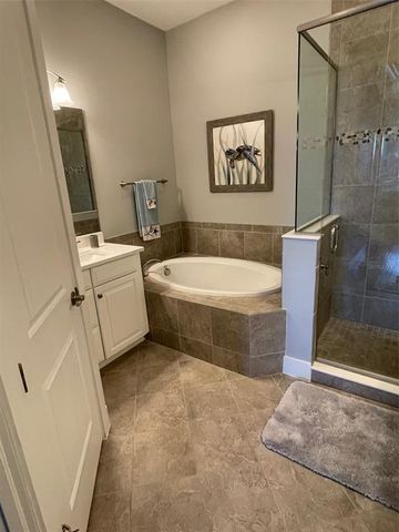 238 SAPPHIRE LAKE DRIVE 202, Bradenton, FL 34209