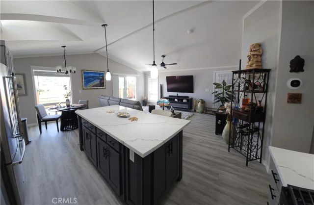 350 N El Camino Real 26, Encinitas, CA 92024