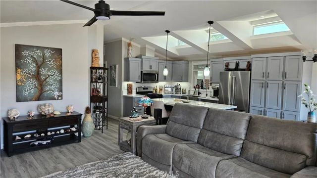 350 N El Camino Real 26, Encinitas, CA 92024
