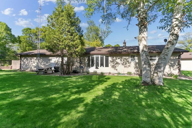 4250 ROCK COURT, Manitowoc, WI 54220