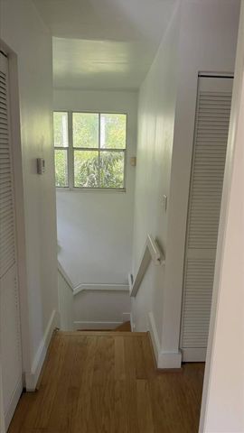 3611 SW 37th Avenue 19, Coconut Grove, FL 33133