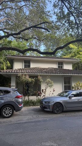 3611 SW 37th Avenue 19, Coconut Grove, FL 33133