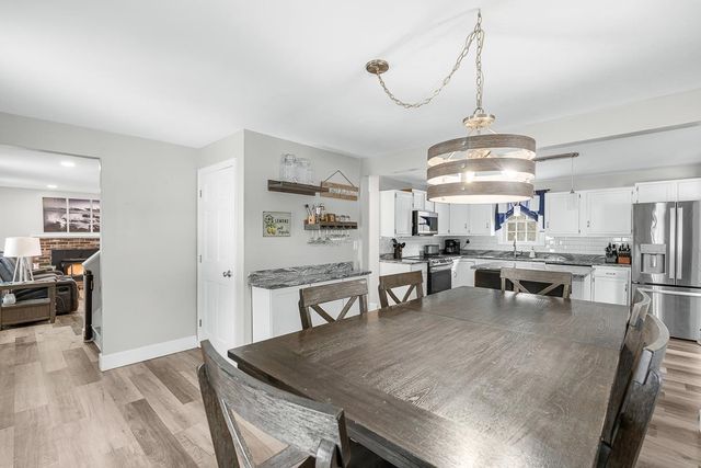 18 Northwood Drive, Merrimack, NH 03054