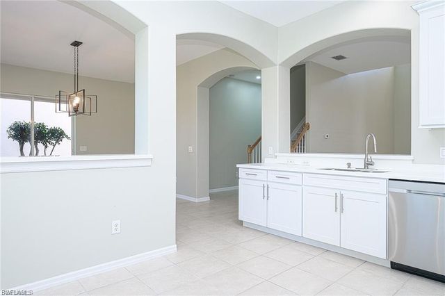 12419 Jewel Stone LN, Fort Myers, FL 33913