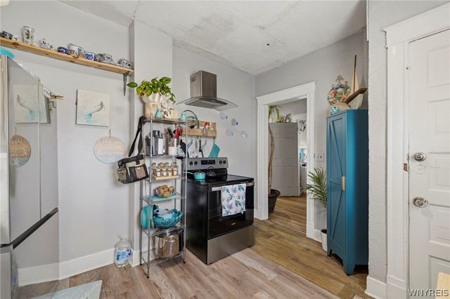 1882 Niagara Avenue, Niagara Falls, NY 14305