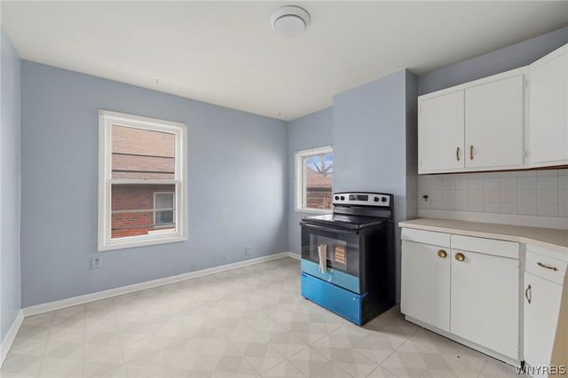 1882 Niagara Avenue, Niagara Falls, NY 14305