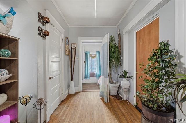 1882 Niagara Avenue, Niagara Falls, NY 14305