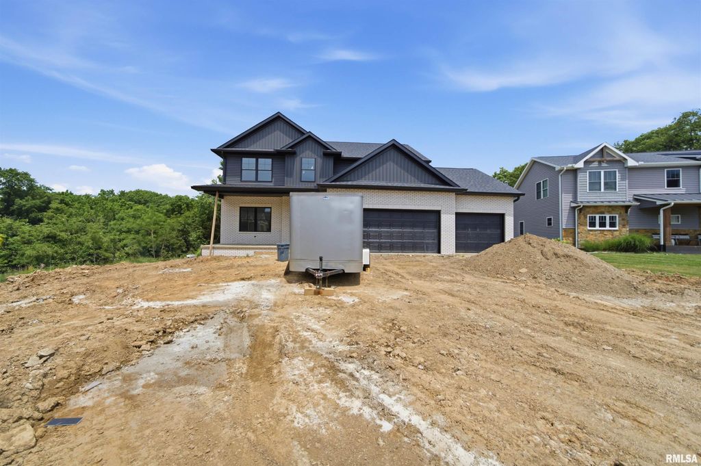 457 Mossy Trail, Morton, IL 61550