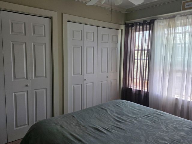 55 S HAZEL, Manheim, PA 17545