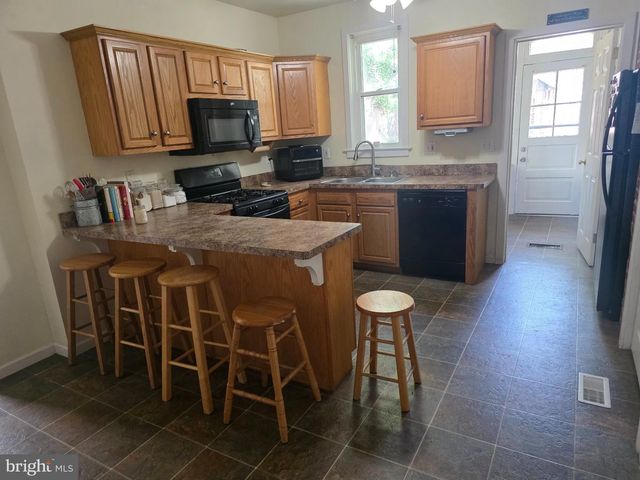 55 S HAZEL, Manheim, PA 17545