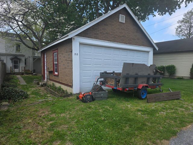 55 S HAZEL, Manheim, PA 17545