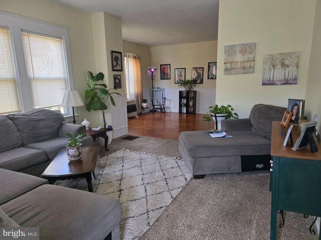 55 S HAZEL, Manheim, PA 17545