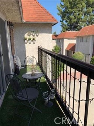 1226 S Mayflower Unit A, Monrovia, CA 91016