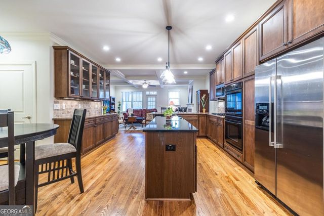 1508 Davis Oaks Way, Decatur, GA 30033