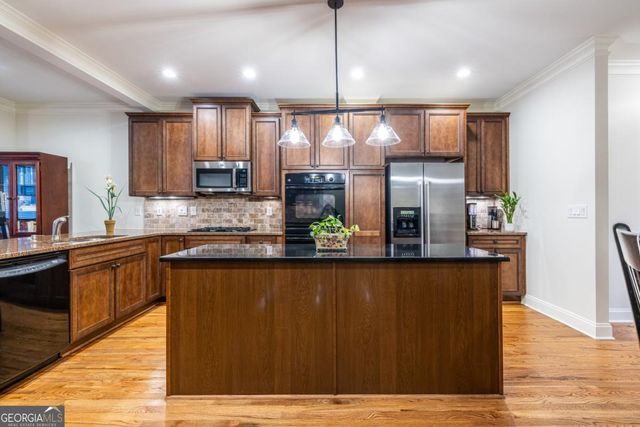 1508 Davis Oaks Way, Decatur, GA 30033