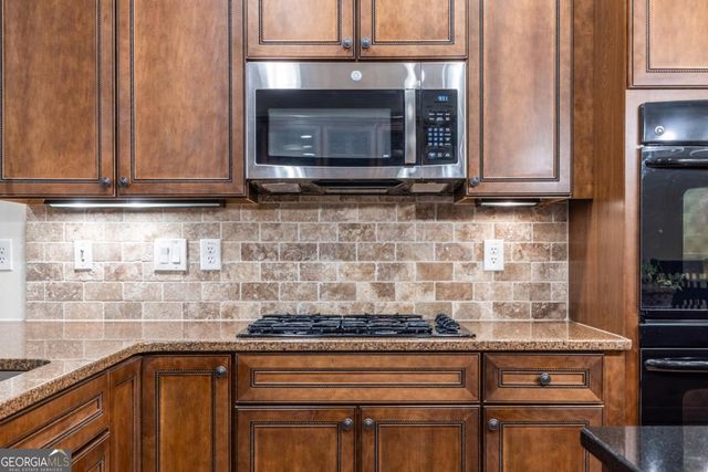 1508 Davis Oaks Way, Decatur, GA 30033