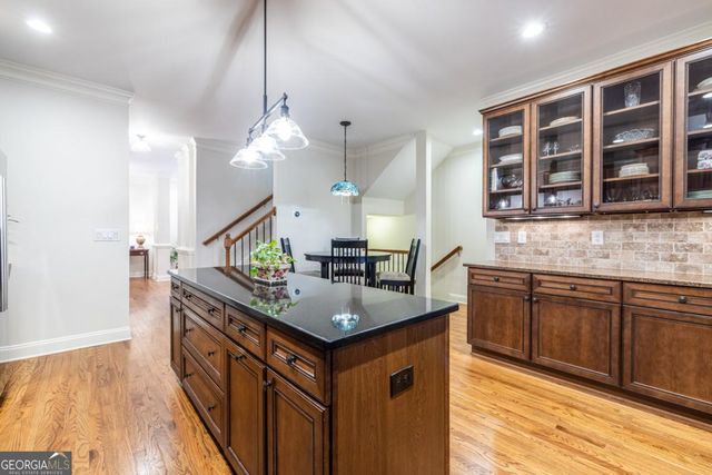 1508 Davis Oaks Way, Decatur, GA 30033